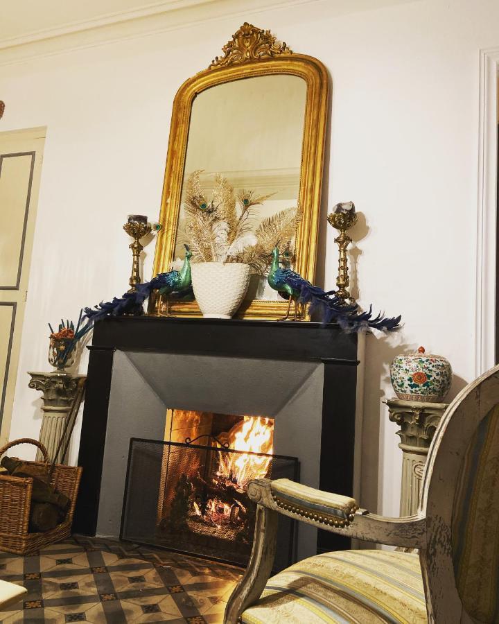Maison 1823 - Suites De Charme A Garons 외부 사진